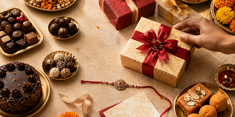 rakhi gifts