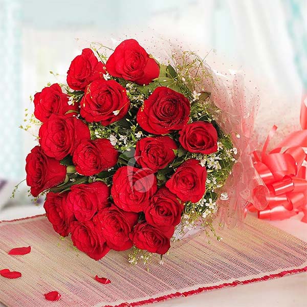 Roses - The most loved spring flower Roses - The most loved spring flower