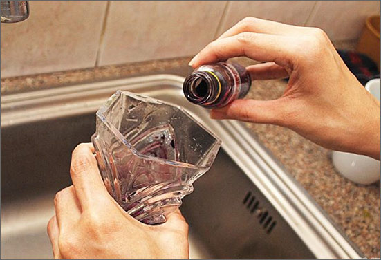 Adding Vodka / spirit in water containing flower vessel for extra cure of flowers Adding Vodka / spirit in water containing flower vessel for extra cure of flowers