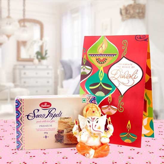 Diwali Hamper - Ganesha Statuette, Soan Papdi, Greeting Card
