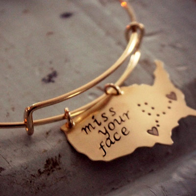 State Bracelets as LDR Valentine Gift that will remind the couple of the endless love for each other State Bracelets as LDR Valentine Gift that will remind the couple of the endless love for each other