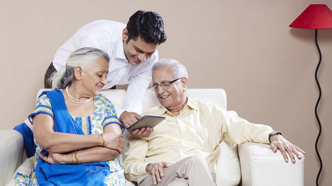 Son reviving his father's good memories by showing all photos and video of past celebrations Son reviving his father's good memories by showing all photos and video of past celebrations