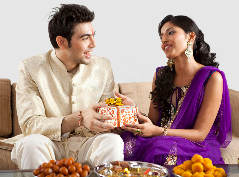 Rakhi Gifts for Brother
