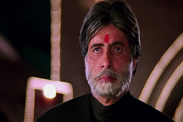 Amitabh Bachan in Mohabbatein - A perfect example of a disciplinarian teacher Amitabh Bachan in Mohabbatein - A perfect example of a disciplinarian teacher